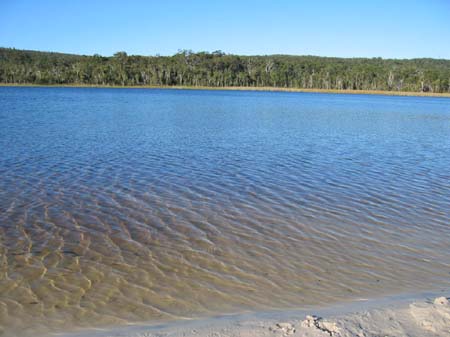 09d Brown lake white sand & freshwater